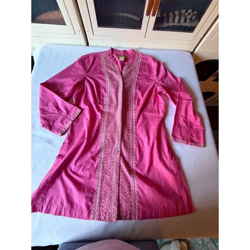 Women's Sigrid Olson Perfect Spring Blouse for any Occassion - Size Small